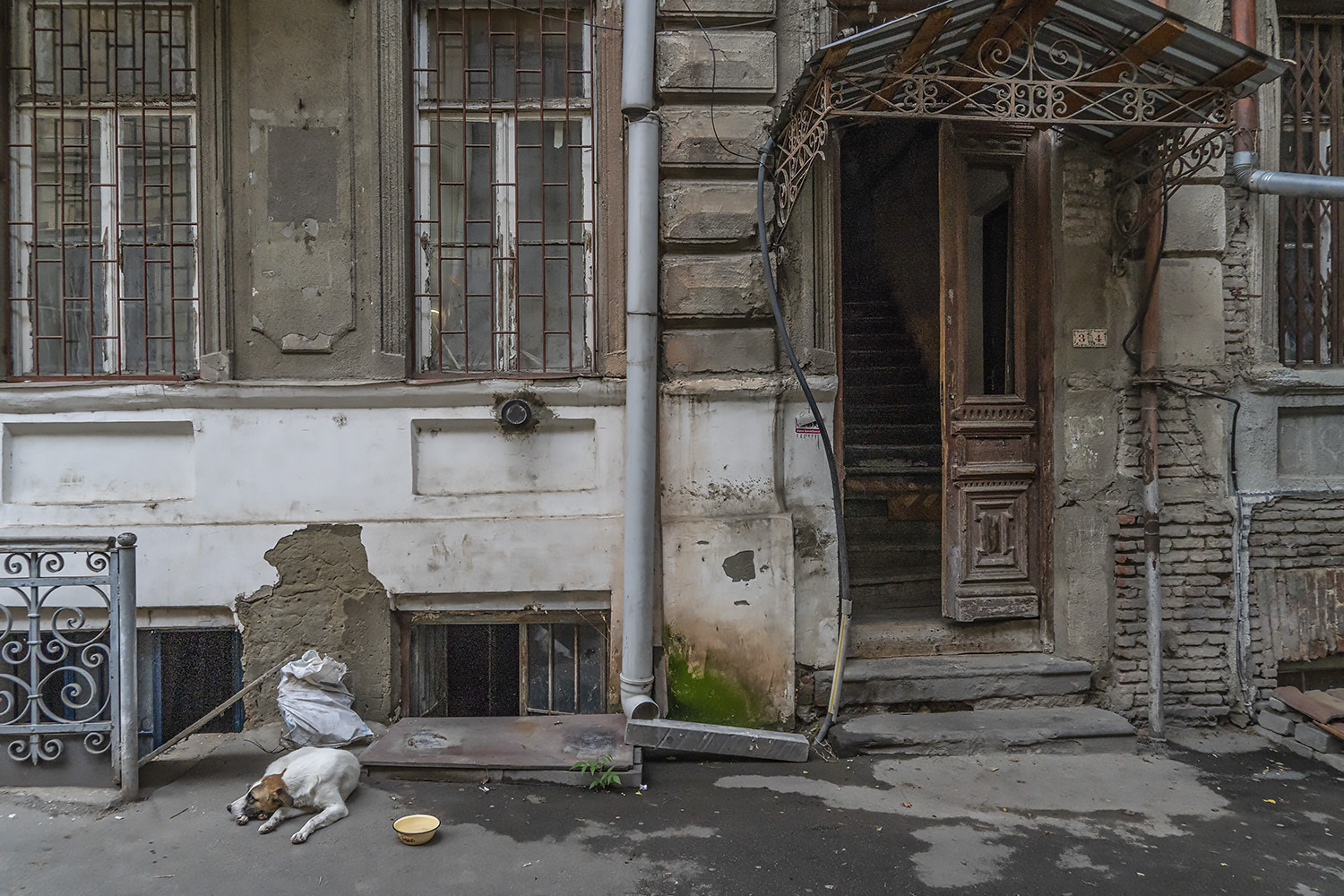 photo "На улочках Тбилиси" tags: street, 