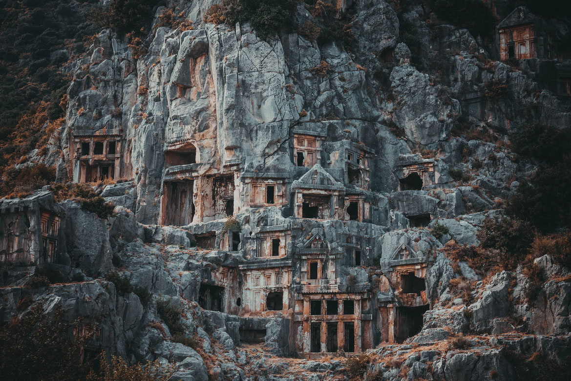 photo "Демре" tags: travel, misc., architecture, rocks, Турция, гробница, гробницы, руины, скала