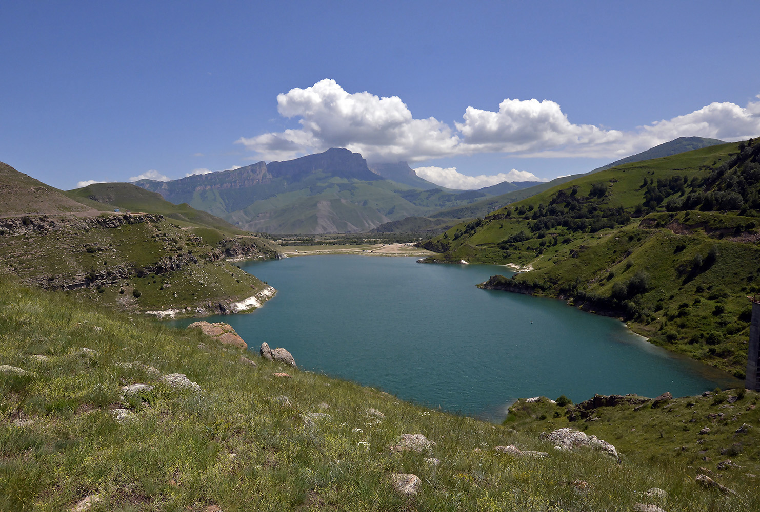 фото "Озеро Гижгит." метки: пейзаж, Гижгит, Кавказ, гоы, озеро