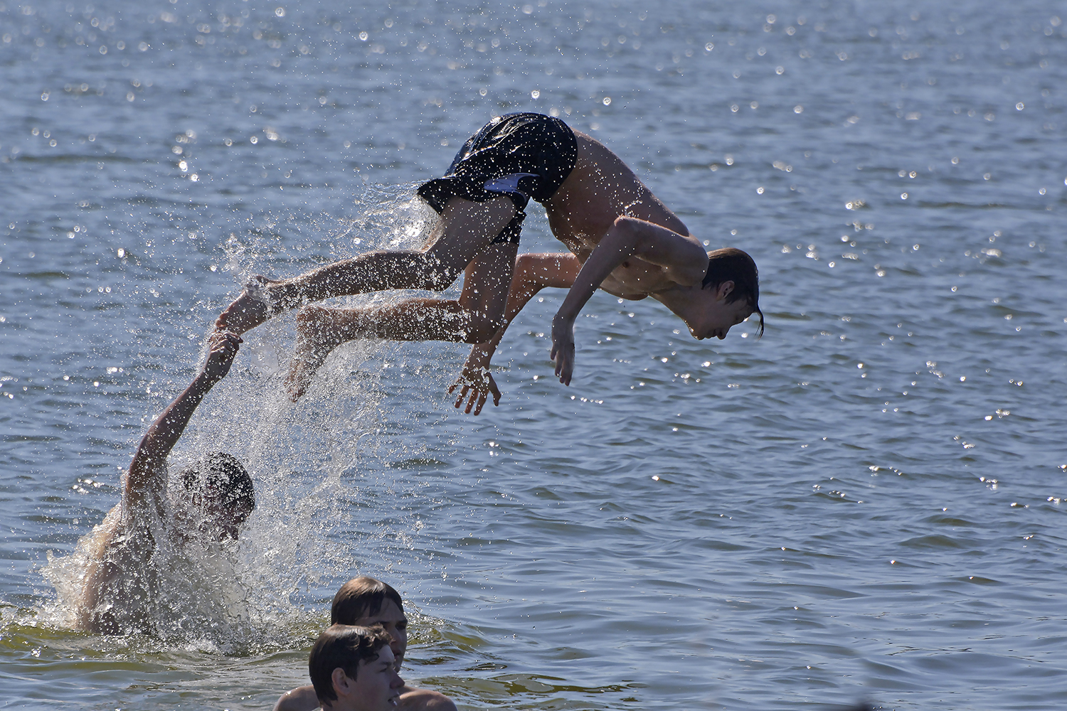 photo "***" tags: genre, river, summer, water, отдых