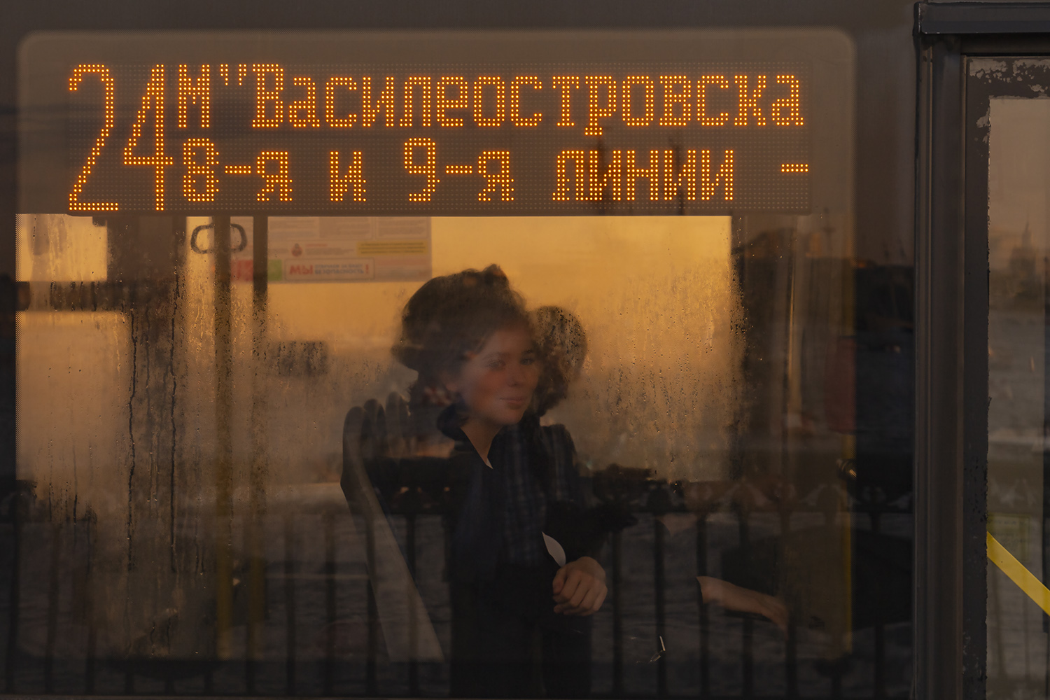 фото "На Дворцовом мосту." метки: стрит-фото, 