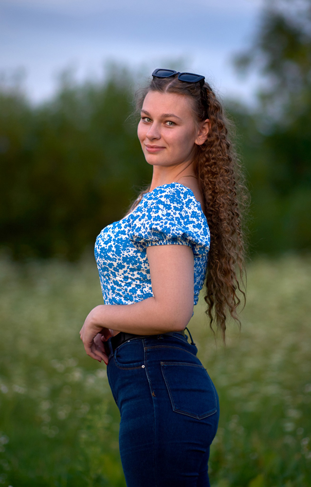 photo "***" tags: portrait, evening, girl, meadow, summer, модель, настроение, портрет девушка, портрет девушка лето