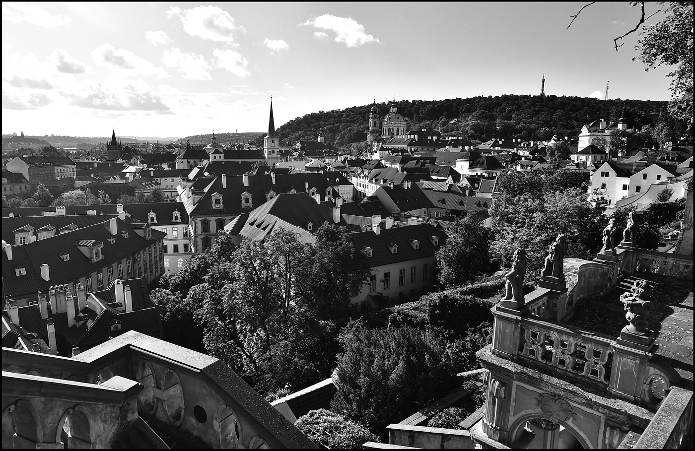 фото "Вид на Прагу-4" метки: черно-белые, архитектура, Prag Prague Praha