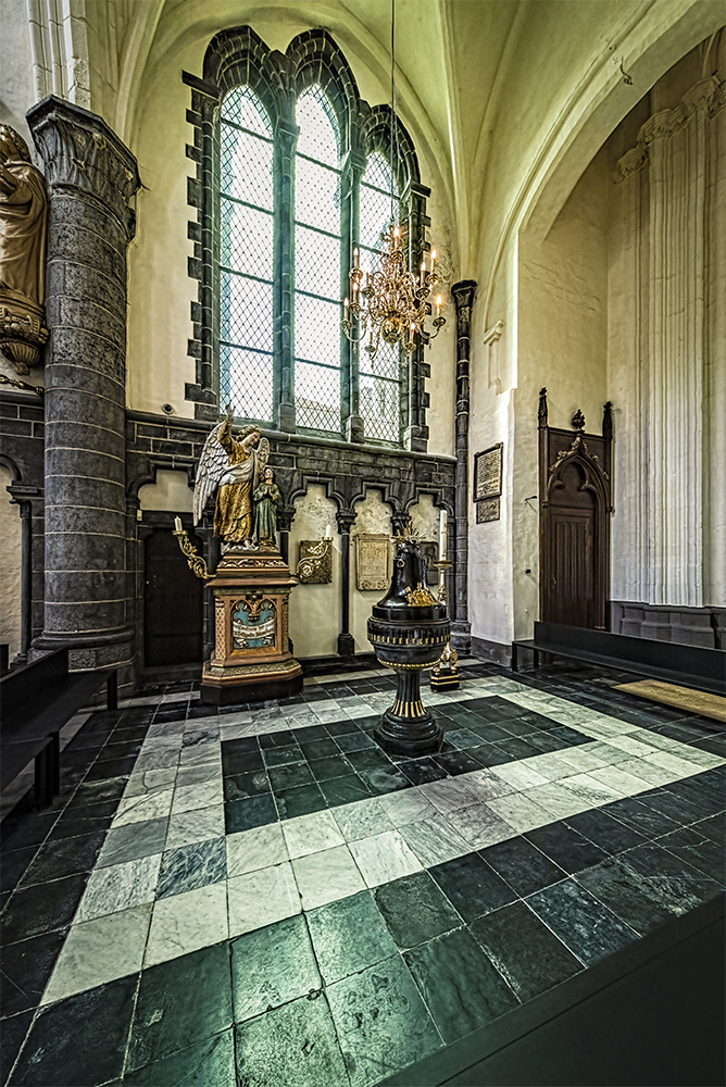photo "In Perspective" tags: architecture, 
