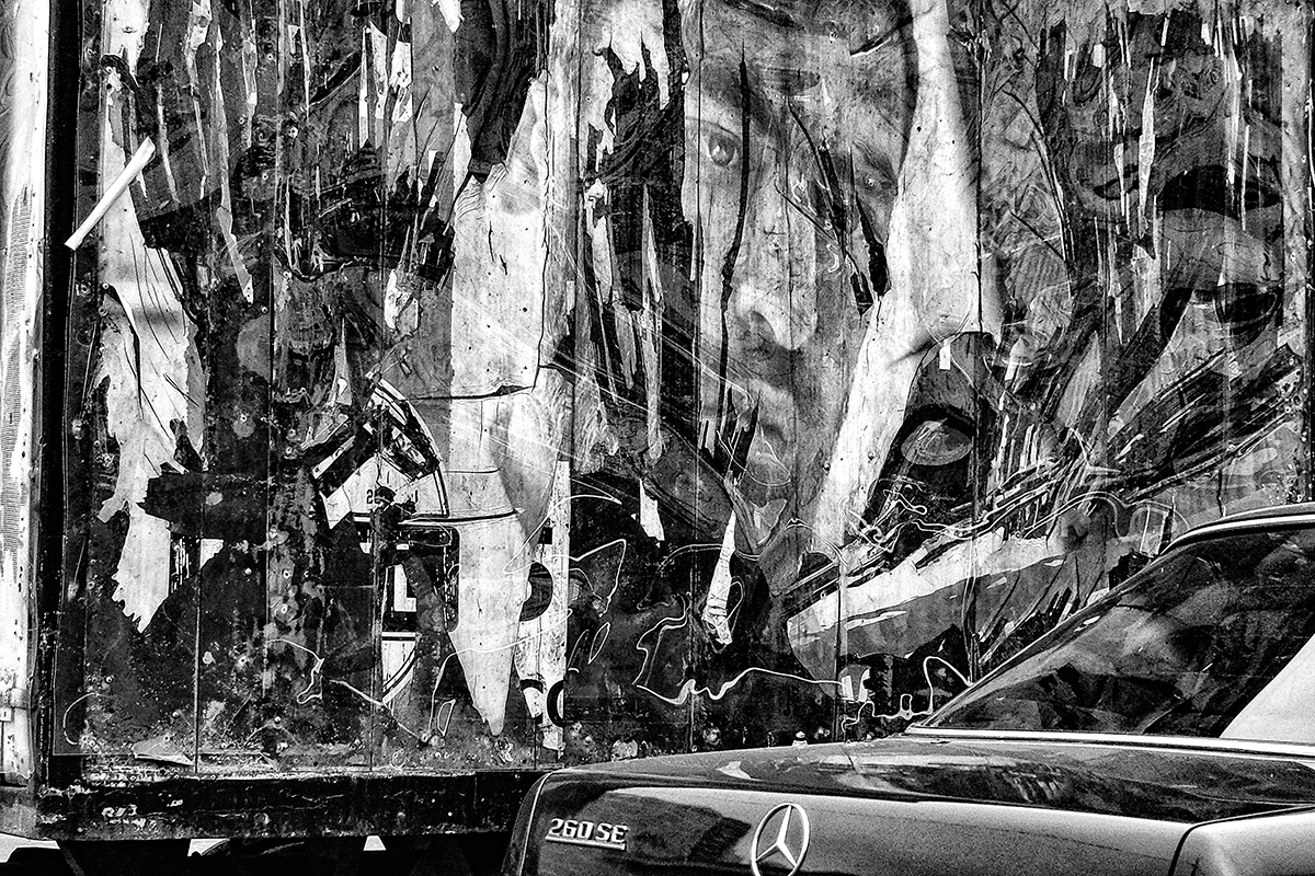photo "***" tags: street, genre, abstract, X100V, fujifilm, fujifilmru