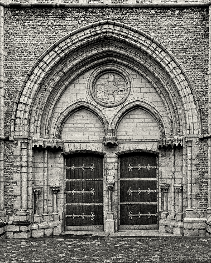photo "Entrance to the Cathedral" tags: architecture, 