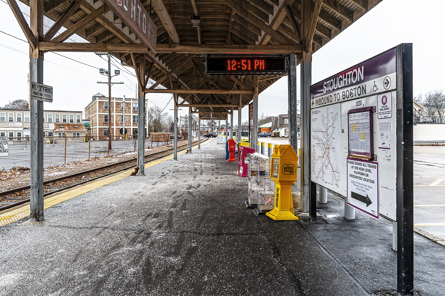 photo "Suburban Station" tags: misc., 