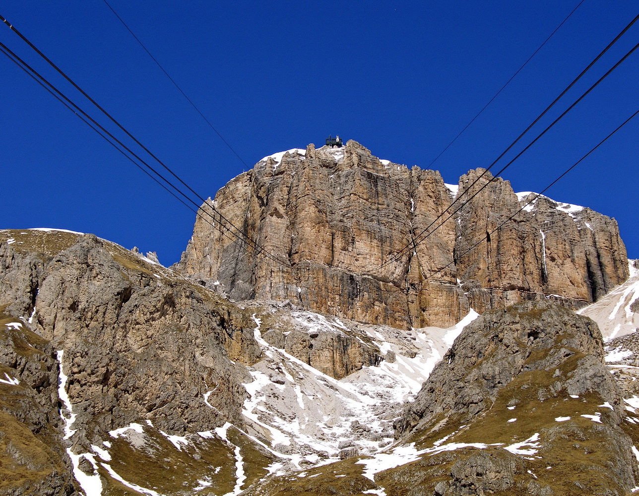 photo "***" tags: landscape, nature, technics, Europe, Italy, mountains, winter, провода