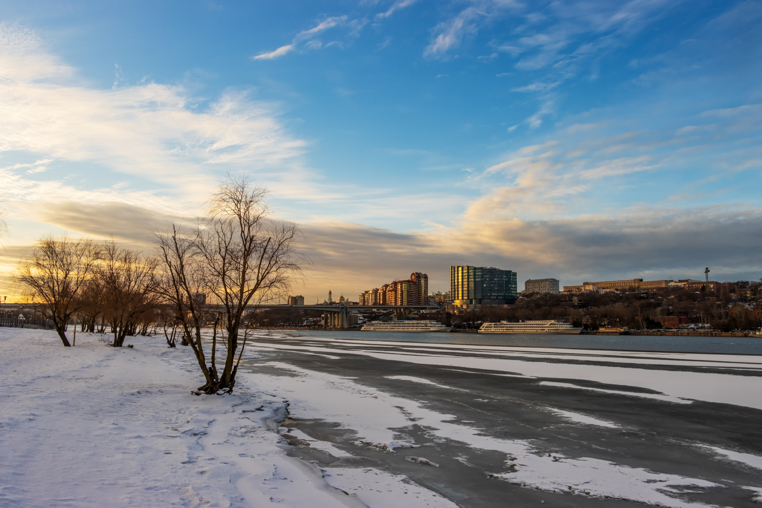 photo "***" tags: landscape, travel, city, 