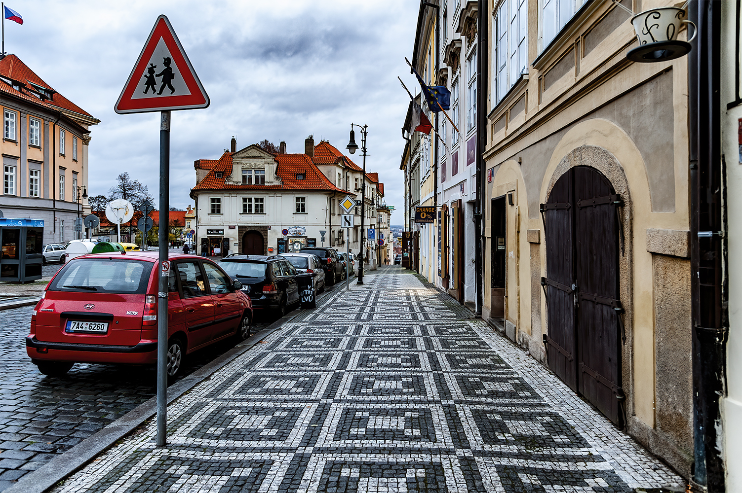 photo "Prague Street" tags: architecture, 