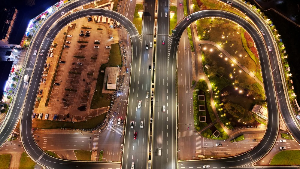 photo "tonight" tags: architecture, street, city, Asia, clouds, night, spring