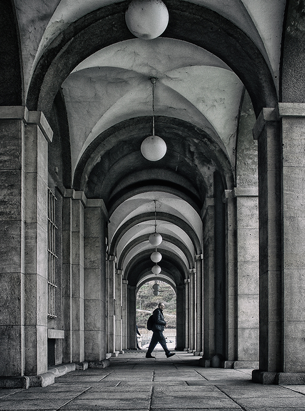 photo "Under the arches..." tags: travel, architecture, city, 