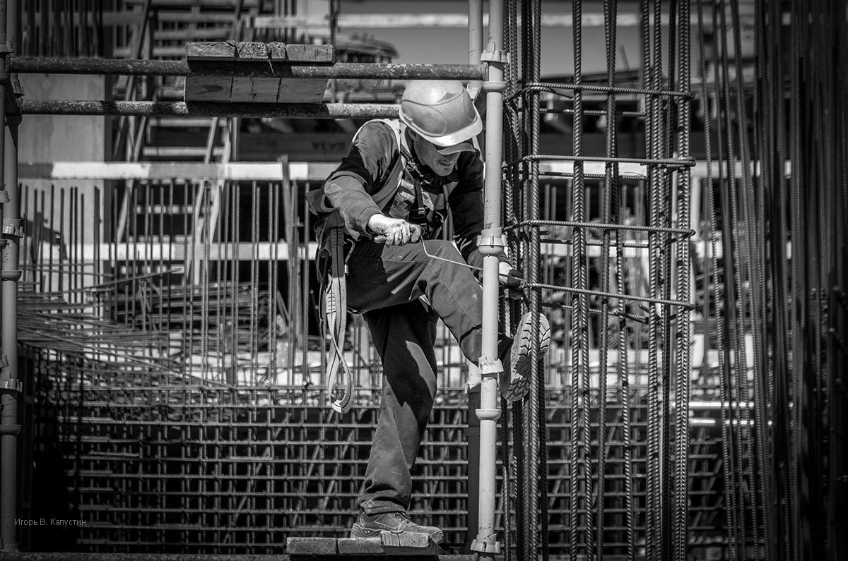 photo "***" tags: black&white, genre, 