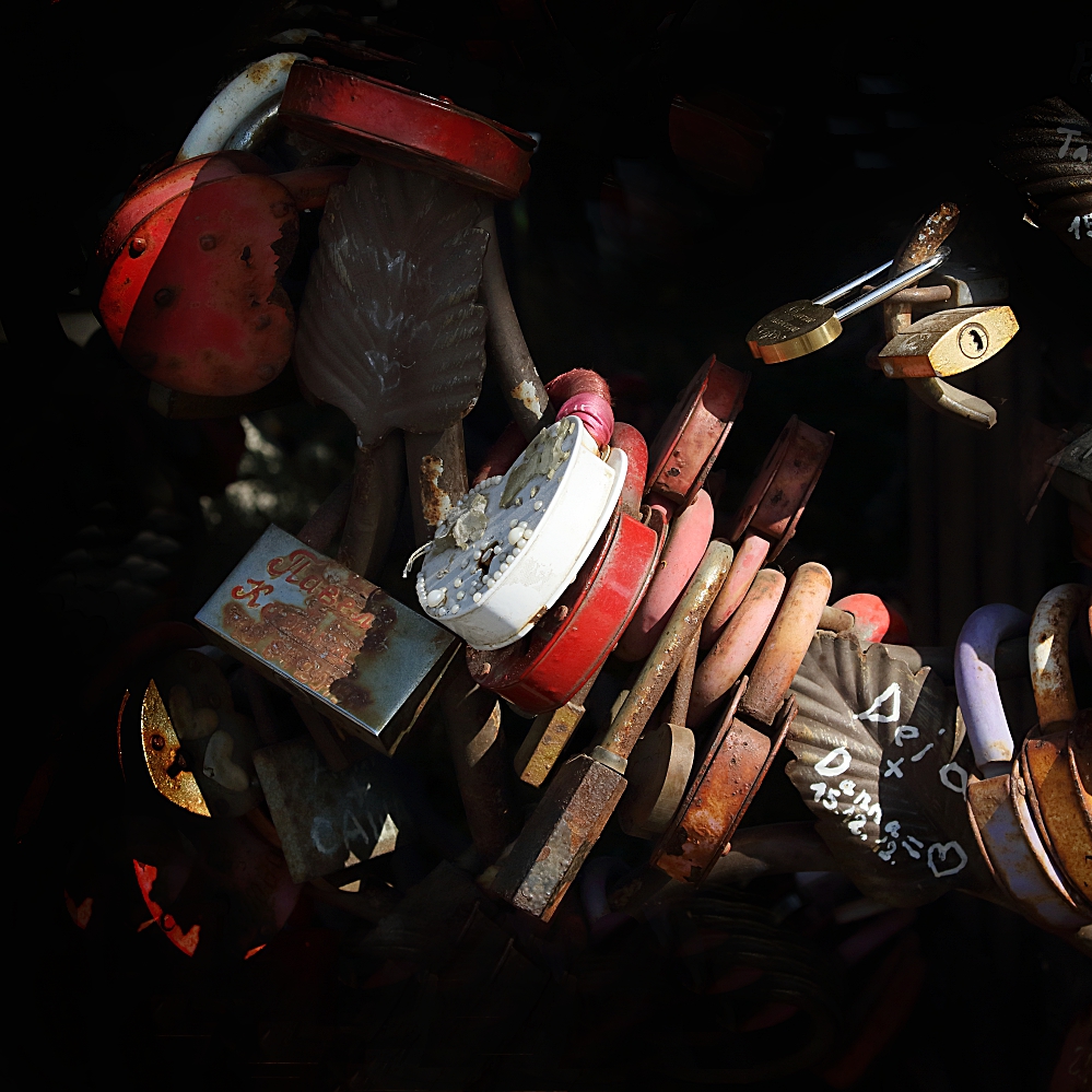 photo "***" tags: , 