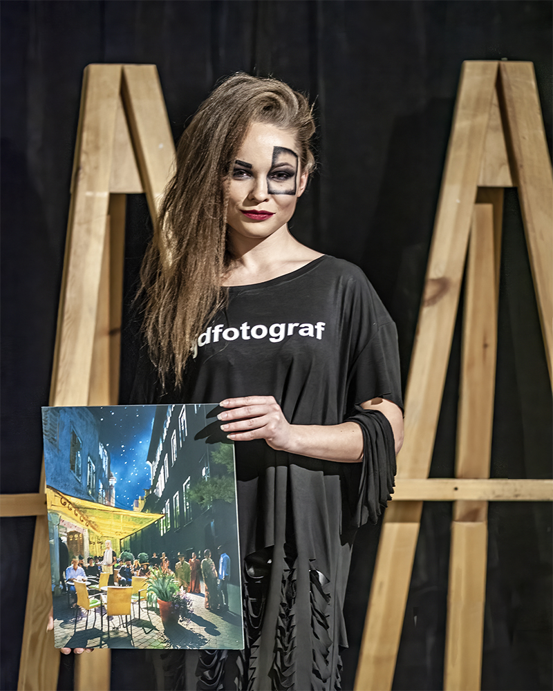 photo "Presentation" tags: genre, 