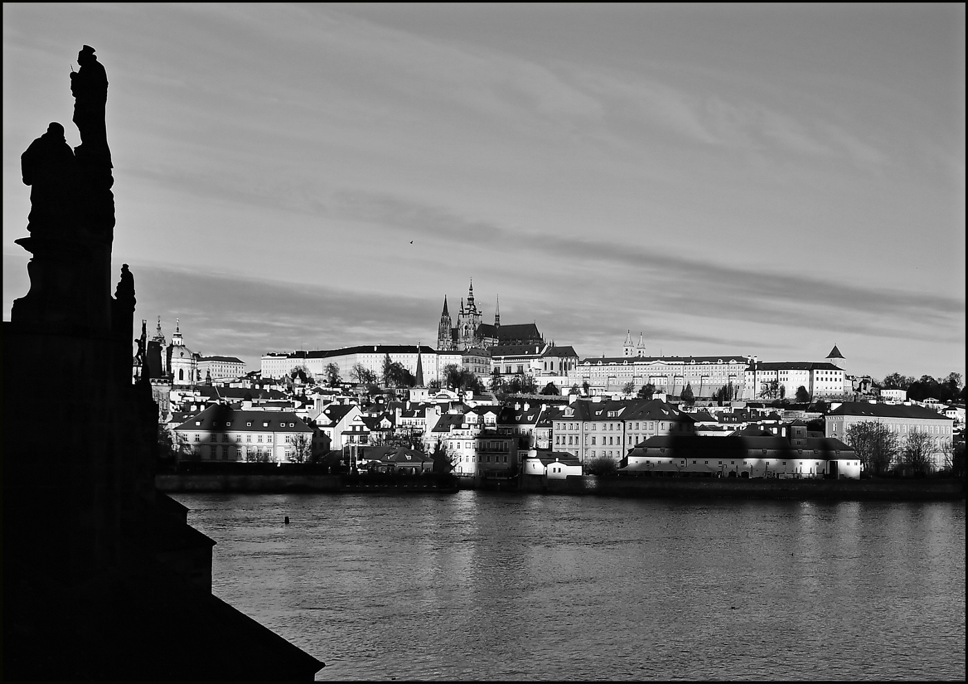фото "Утренние Градчаны" метки: черно-белые, архитектура, Prag Prague Praha