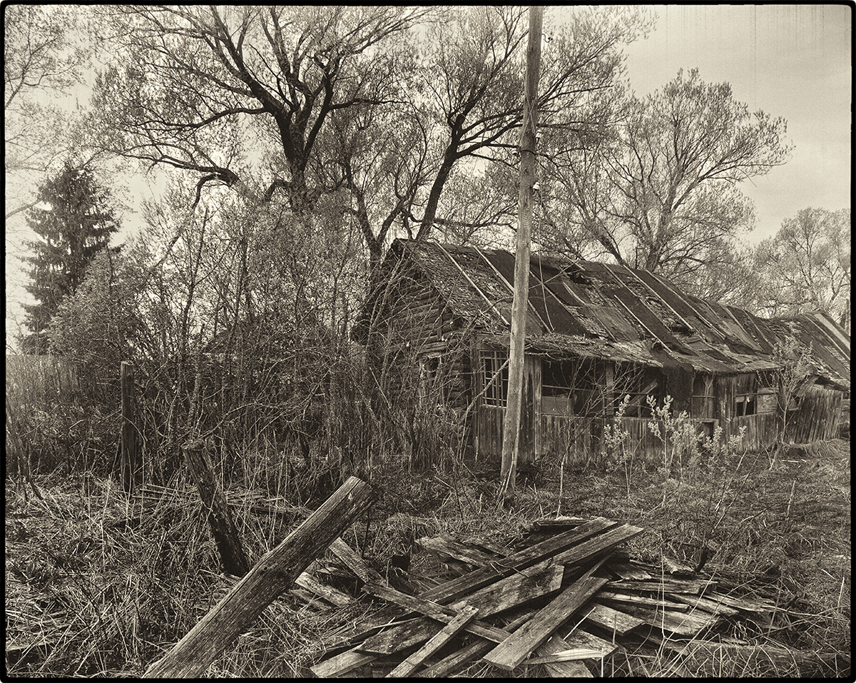 photo "***" tags: travel, глубинка, деревня, дом, руины