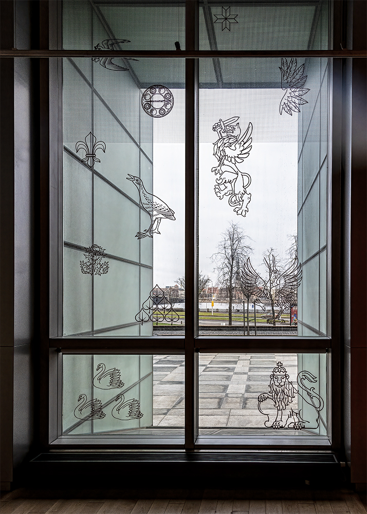 photo "Window" tags: misc., 