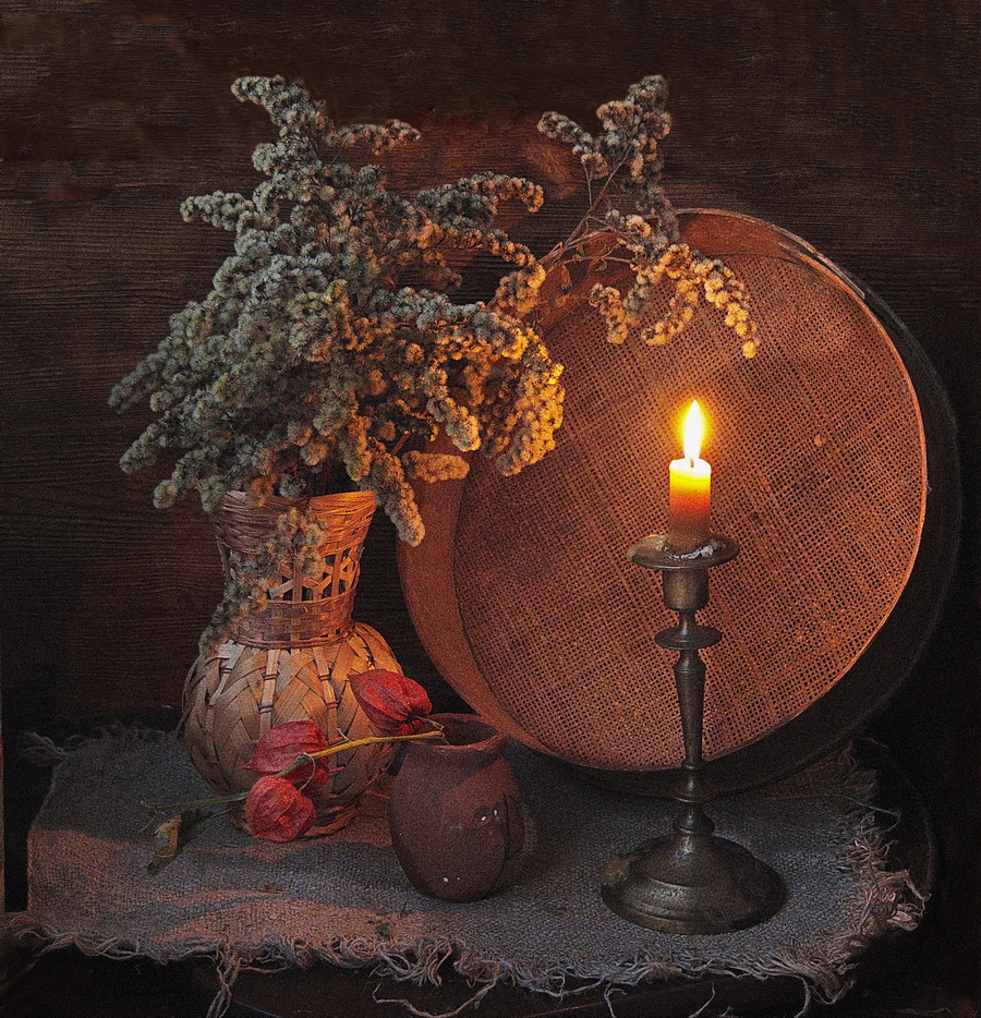 photo "***" tags: still life, ваза, подсвечник, сито
