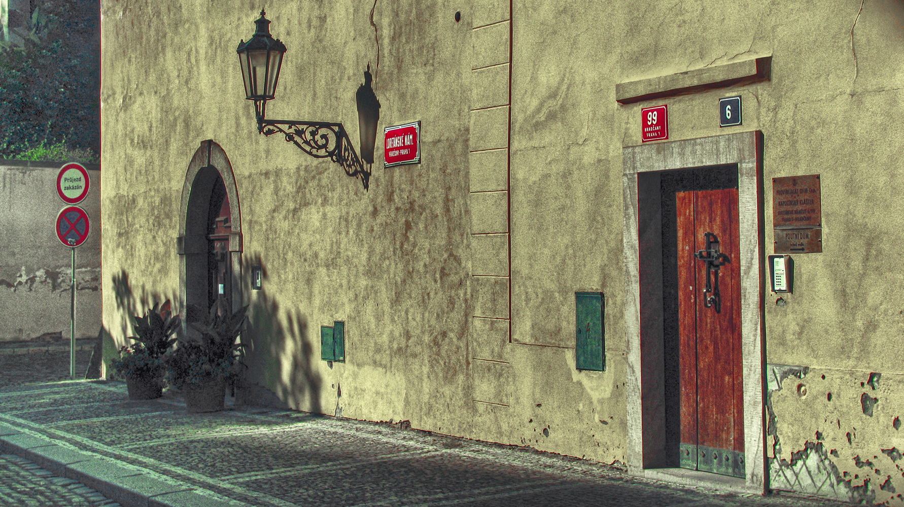 photo "стенка" tags: , 