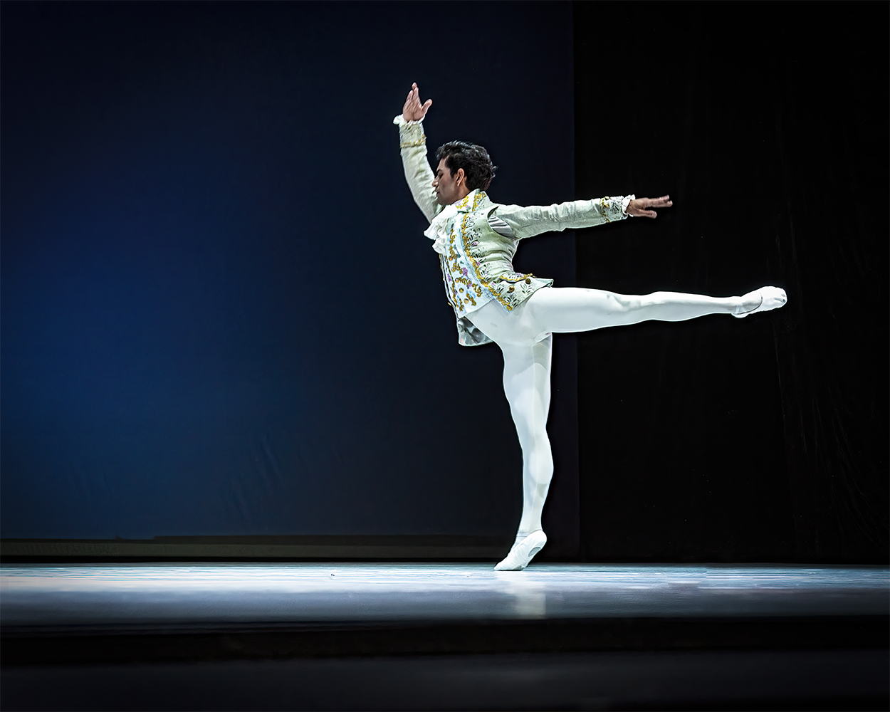 photo "At the ballet competition 4" tags: misc., 