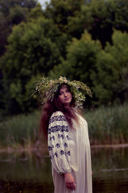photo "***" tags: portrait, nature, Dryad, evening, girl, summer, water, арт, модель, настроение, одиночество, портрет девушка, портрет девушка лето, у озера