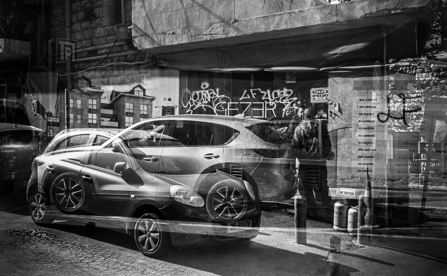 photo "***" tags: street, montage, black&white, 