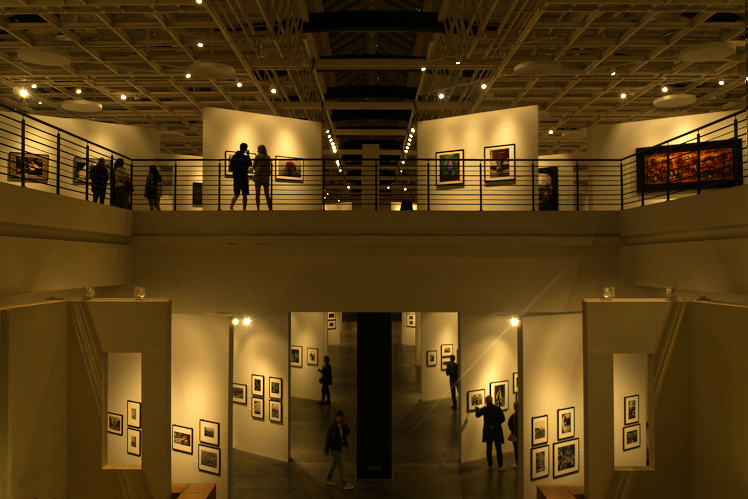 photo "***" tags: interior, reporting, 