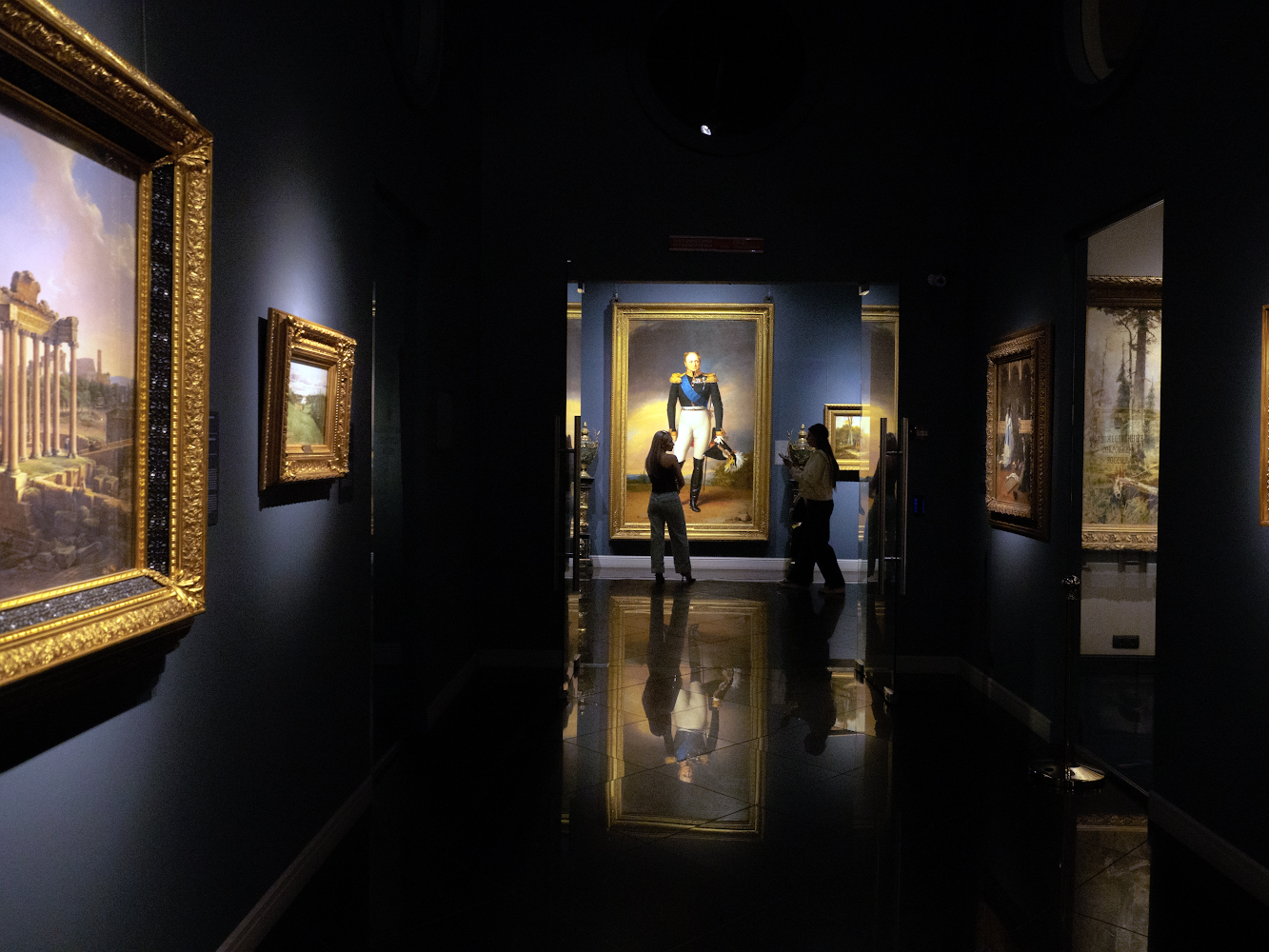 photo "***" tags: interior, genre, 